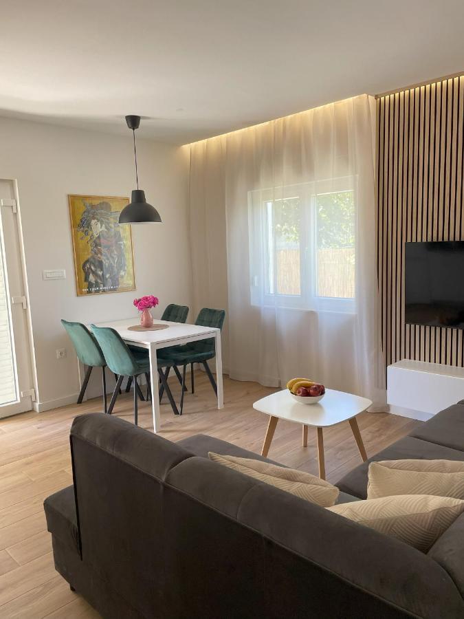Apartamento Penny Epetium Stobreč Exterior foto